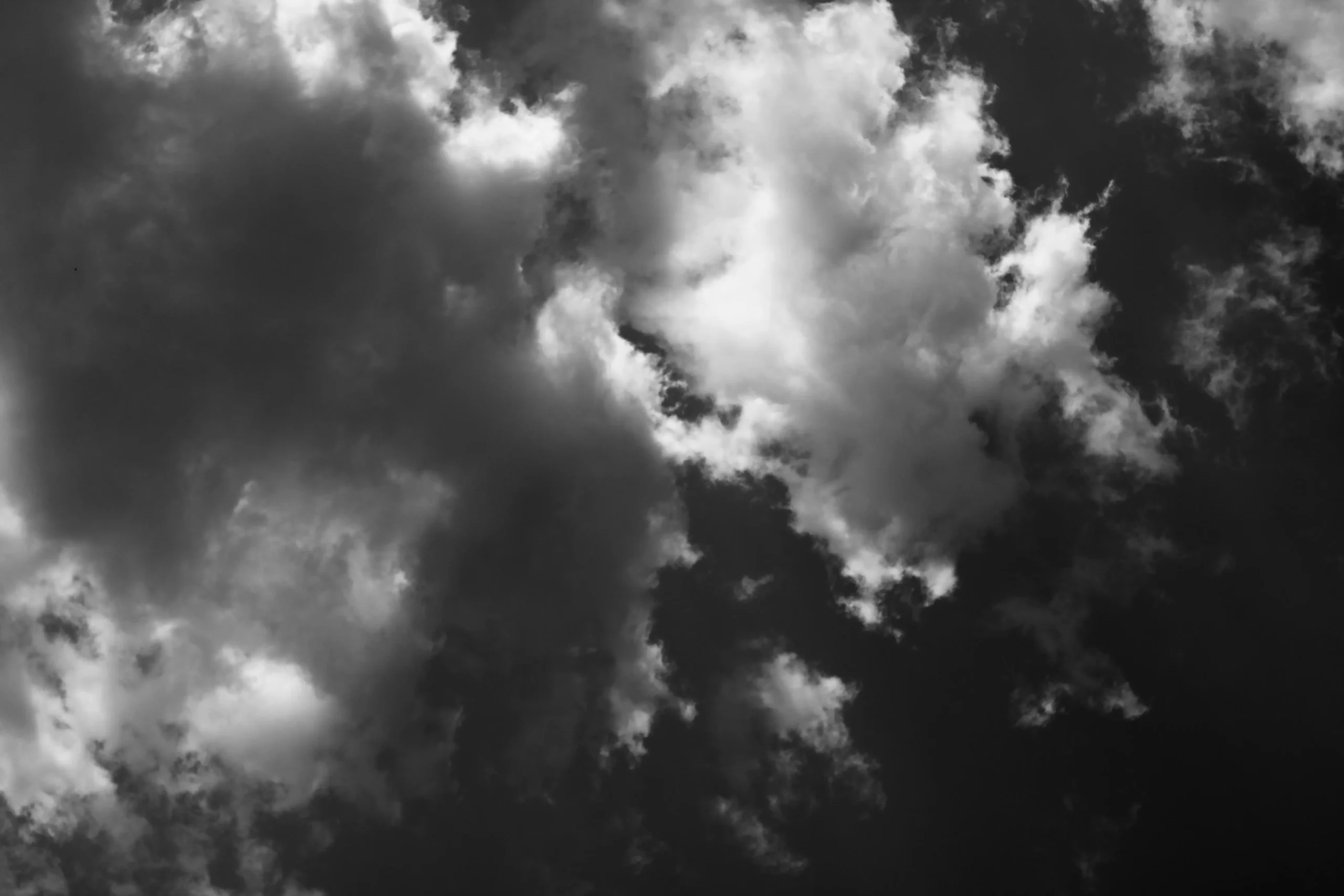 Banii &ndash; virtuali sau deloc